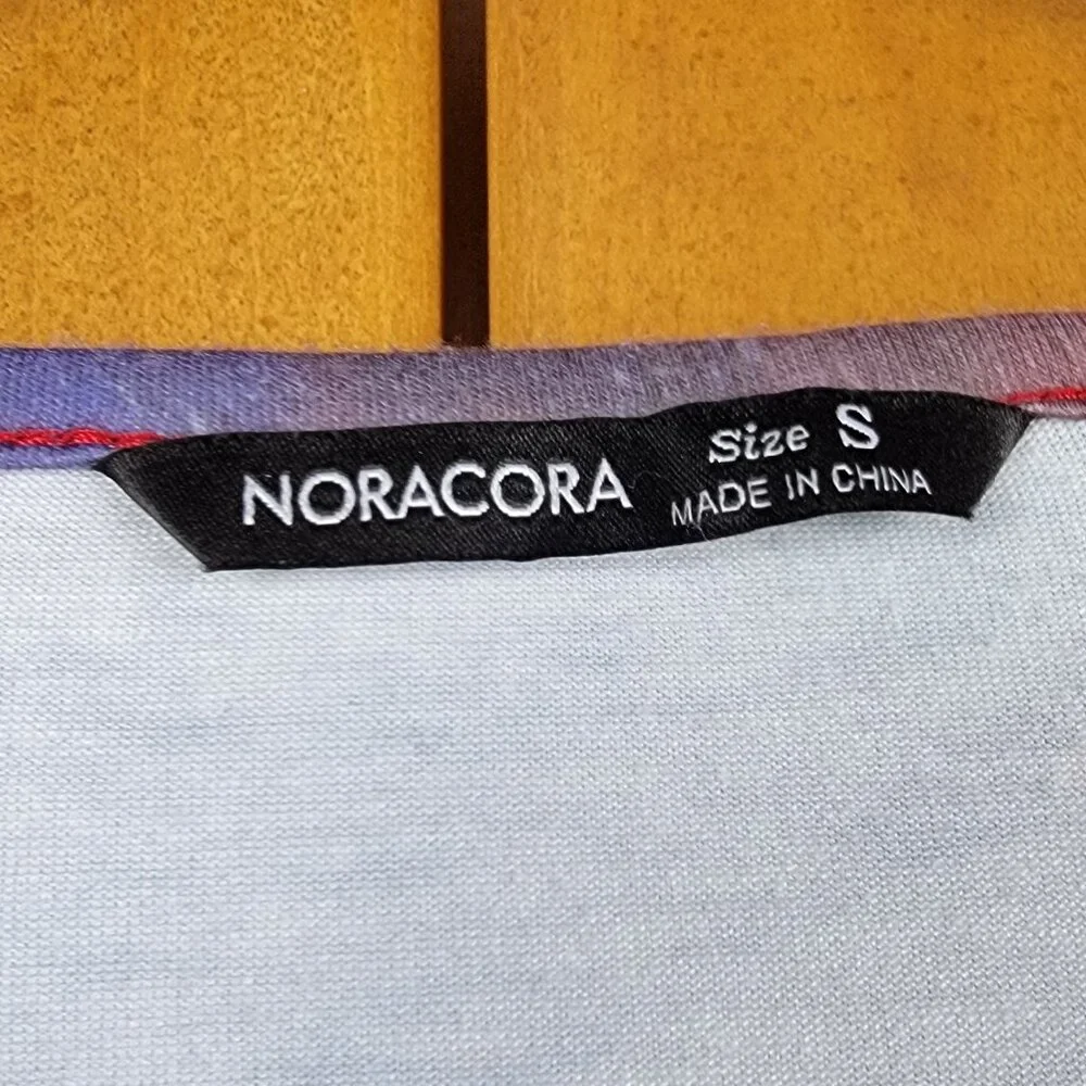 Casual Tunic Top with Abstract Cat Print Long Sleeves Zipper Closure - S - Picture 8 of 8